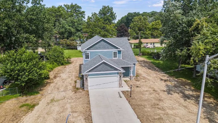 156740 starks signature homes 1 768x432