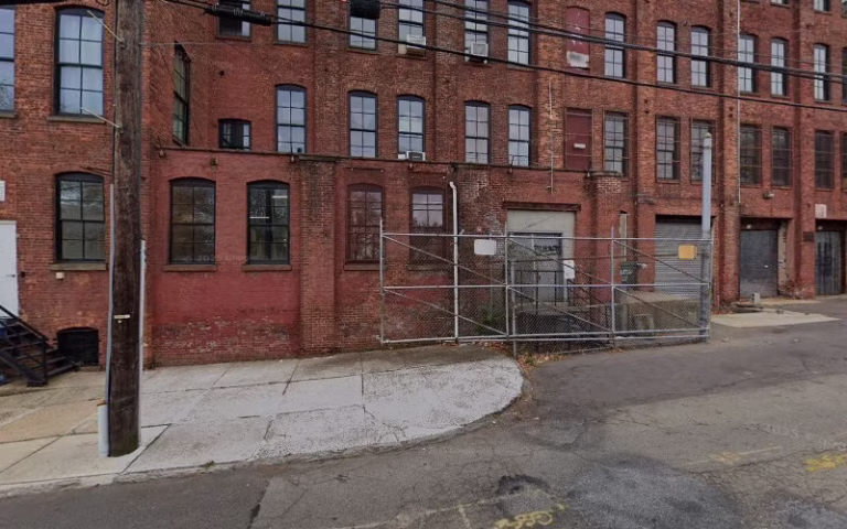 156800 green realty llc 768x480