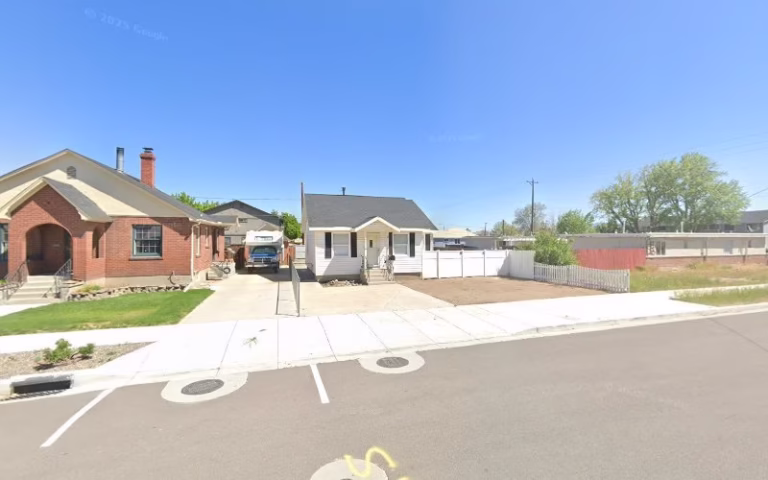 157755 h l custom builders 768x480