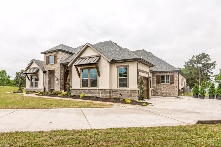 158205 build on your lot drees custom homes 1