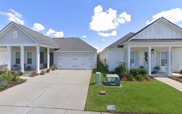 158722 vintage place 768x480