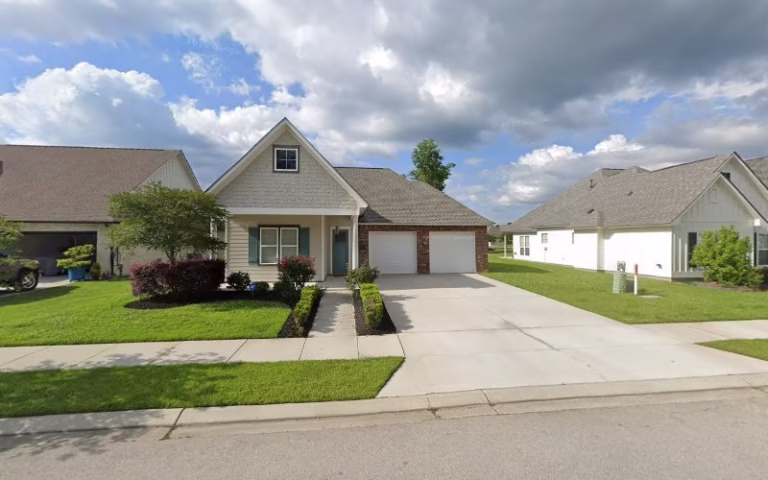 158755 cypress lakes 1 768x480