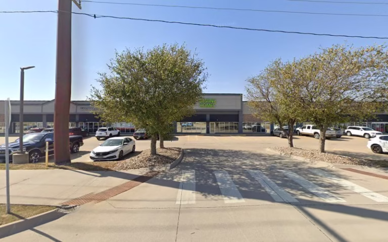 159075 genesis homes of iowa 768x480