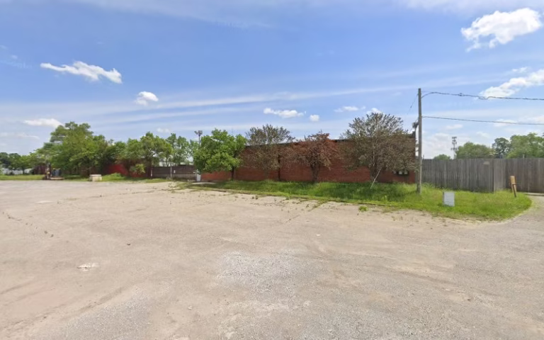 168274 clean pro gutter cleaning 768x480