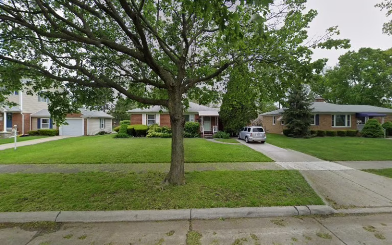 169119 alekss gutters window cleaning 768x480