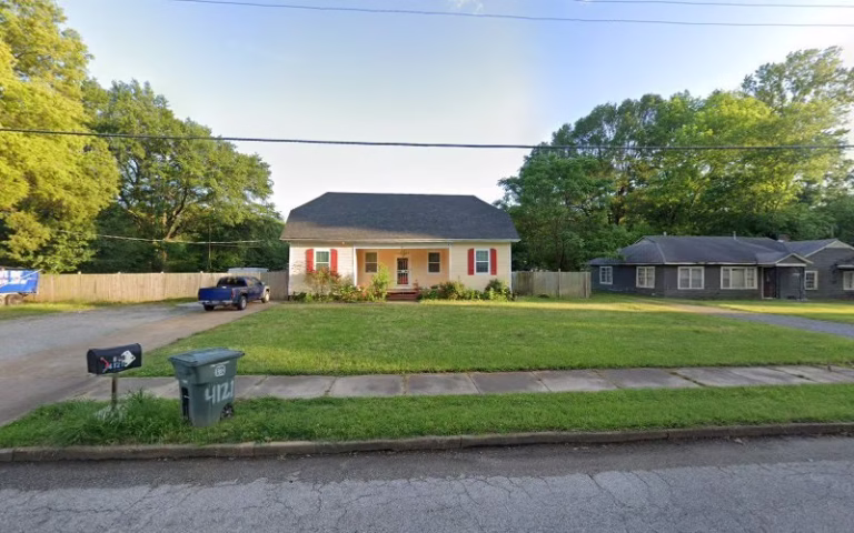 169156 c j gutters 768x480