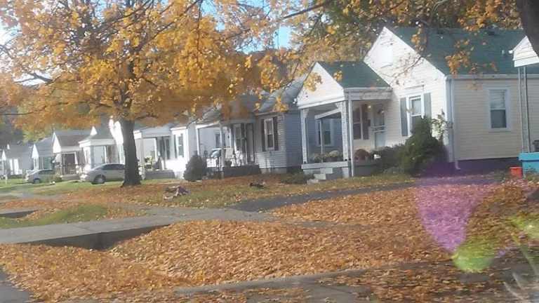 169343 on time guttering 1 768x432