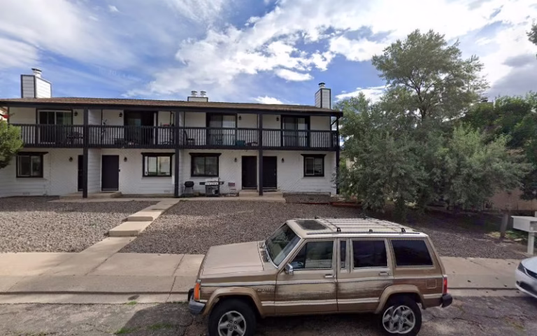 169997 affordable window gutter cleaning service 768x480