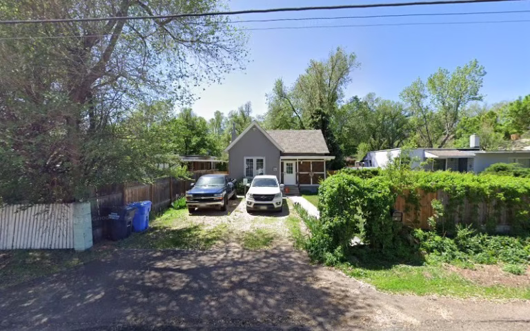 170020 steel city seamless gutters 768x480