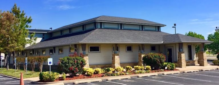 170466 elliott roofing 768x298