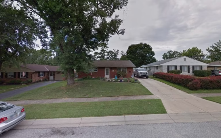 171137 dcs affordable seamless gutters 768x480