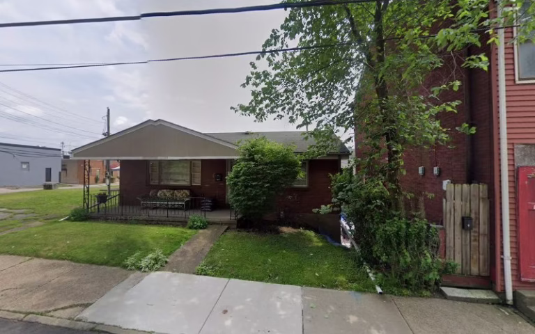 171174 v.e.s. window gutter cleaning 768x480