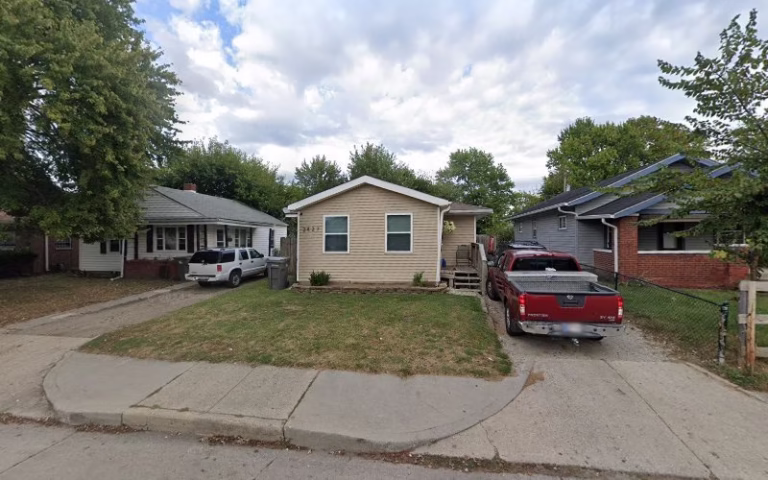 171893 jones lawn services 768x480