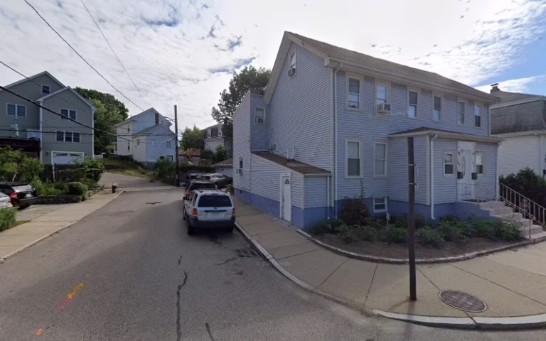 172314 reliable lawn care 768x480