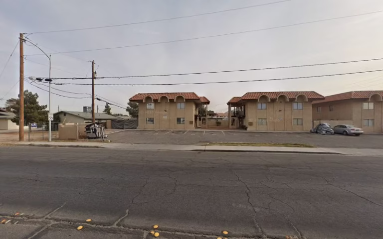 172421 calderon lawn services 768x480