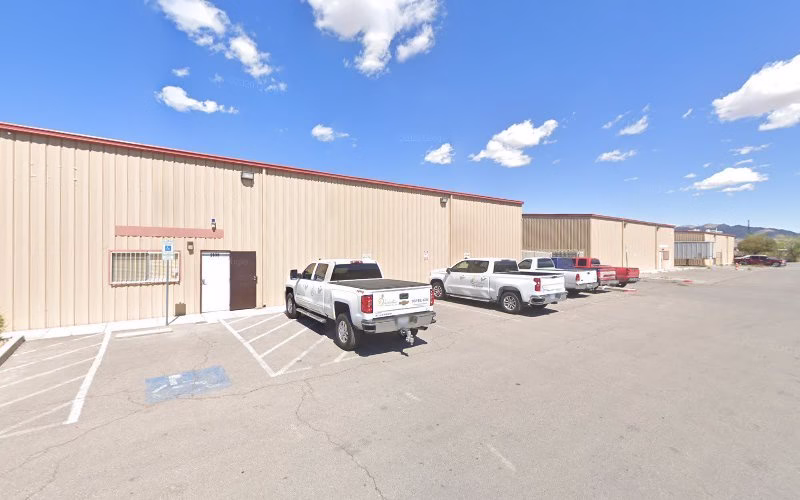 172433 the paradise lawn