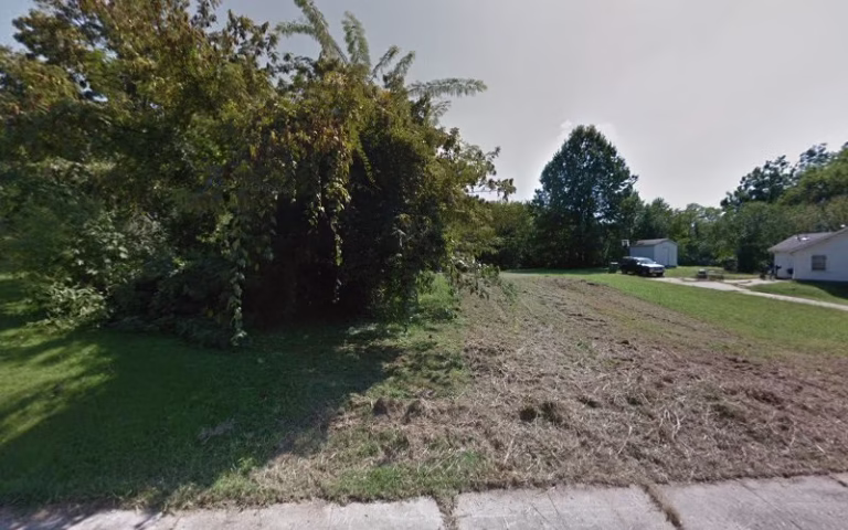 172578 garden service 768x480