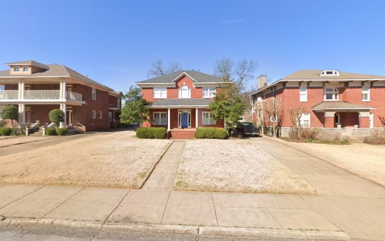 172581 1evergreen lawn 8211 mow blow edge trimit 768x480