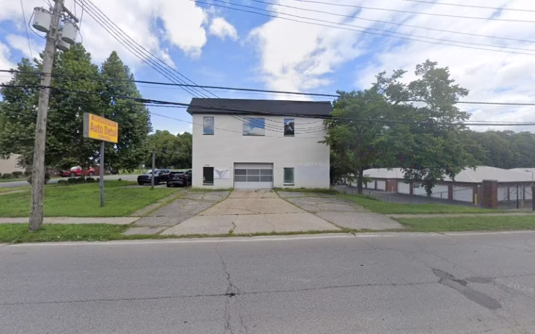 172667 brownsboro lawn care 1 768x480