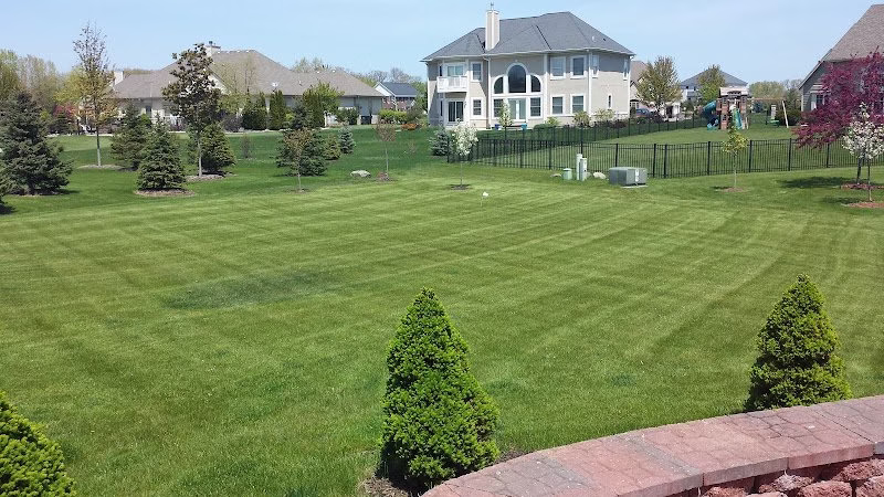 172800 green to green lawn care llc