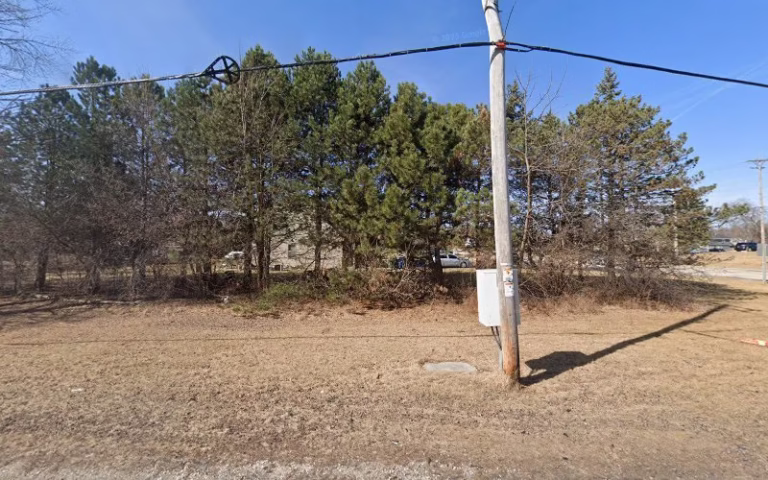 172828 spring green lawn care 768x480