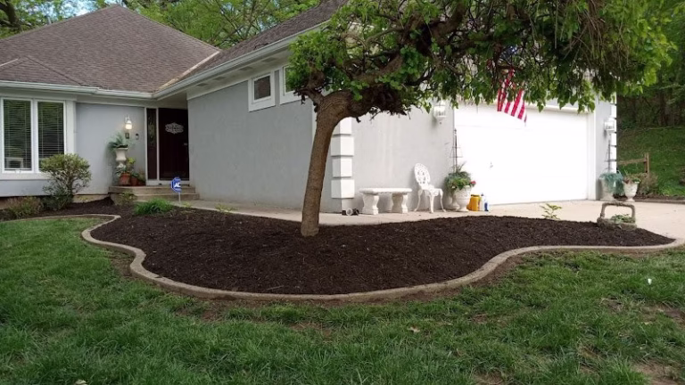 173126 extreme lawn care llc 768x432