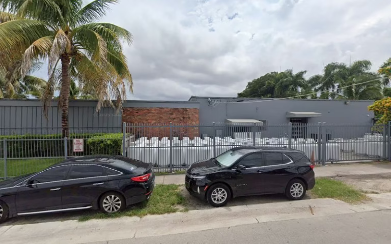 173439 total lawn care of south florida 768x480