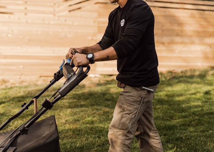 173750 victory mpls lawn care