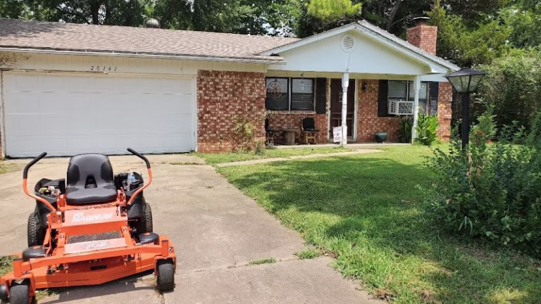 173860 lawn kings 768x432