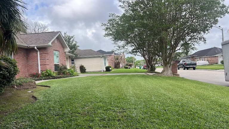 174023 luis lawn care l.l.c 768x432