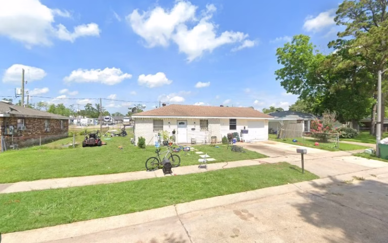 174025 supaman lawncare 768x480