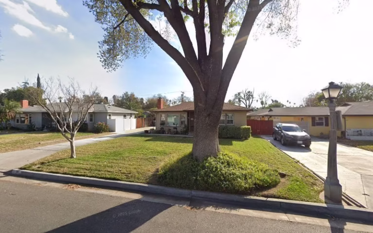 174344 craig the lawn guy 8211 residential commercial gardener landscape property maintenance services 1 768x480