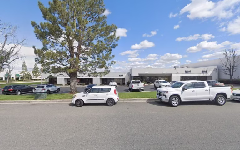 174378 amazing kitchen bath cabinets 1 768x480