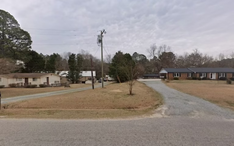 174415 suttons cabinet shop 1 768x480