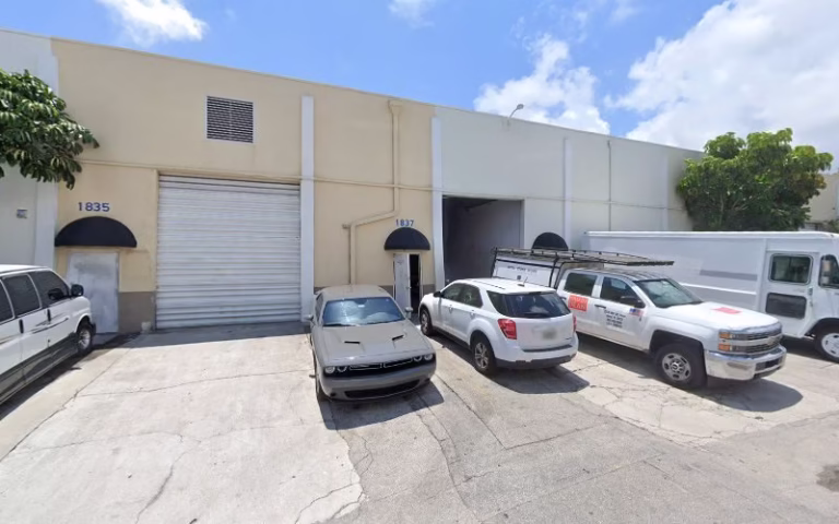 174707 unlimited cabinet designs inc 768x480