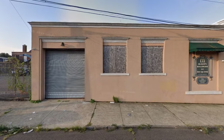 175069 kzcarpentry custom built kitchens cabinets 1 768x480