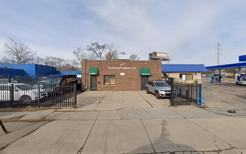 175597 maes customized cabinets 1