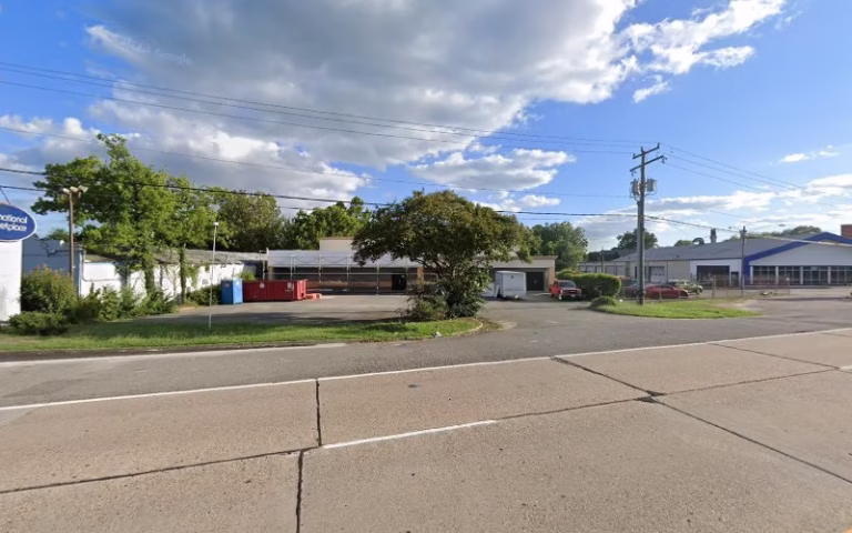 175618 s t commercial cabinets llc 768x480