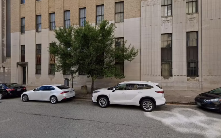 176000 blg power washing 1 768x480