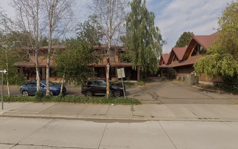 176113 american janitorial professionals llc 768x480