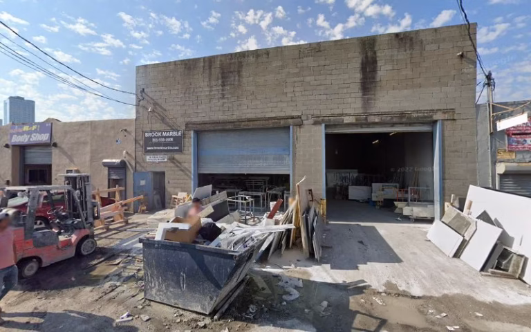 178353 clean pillar cleaning 768x480