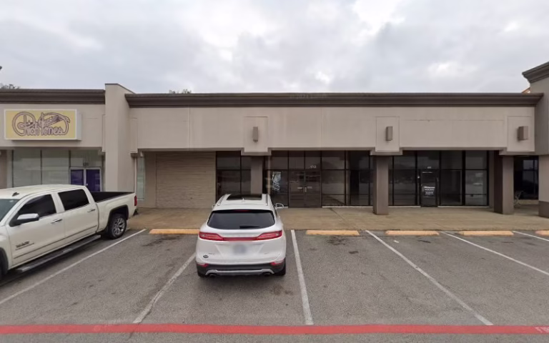 179633 kitdry water damage restoration 768x480