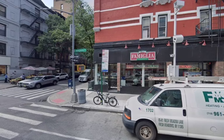 180647 nyc water damage cleanup and restoration 768x480