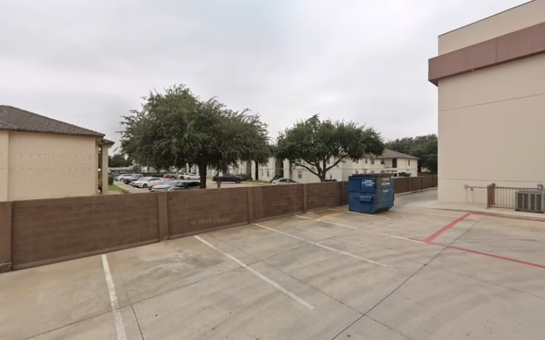 183578 binkleybarfield dccm 768x480