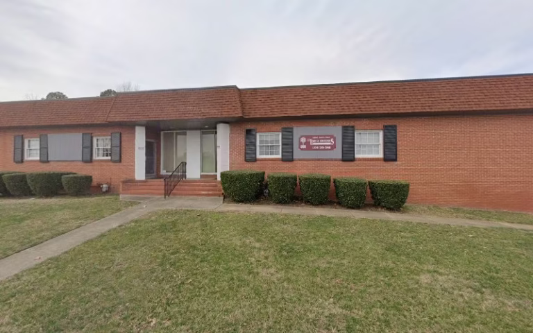 185342 e d lewis associates 768x480