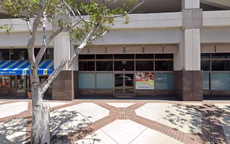 186442 cardno 1 768x480