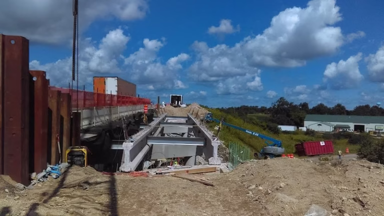 188245 ed nolz dragline crane services 768x432