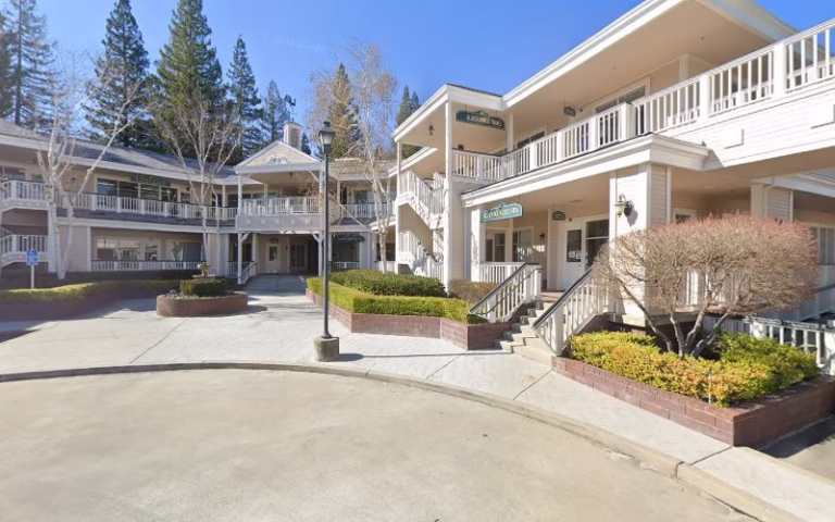 188744 excavating contractor 768x480