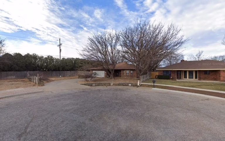 189215 codys lawn care services 768x480