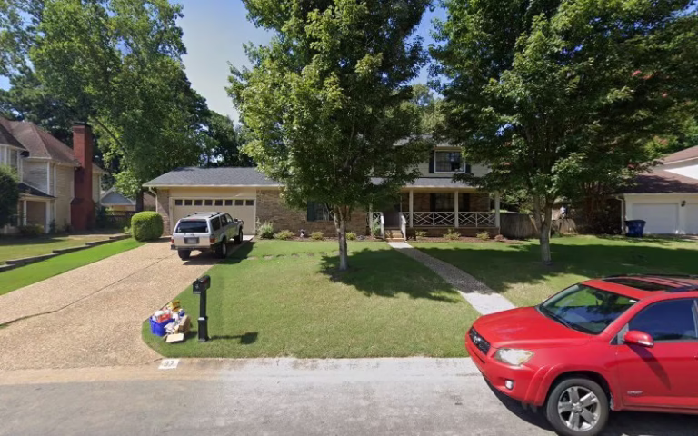 189298 lawnserve of ar 768x480